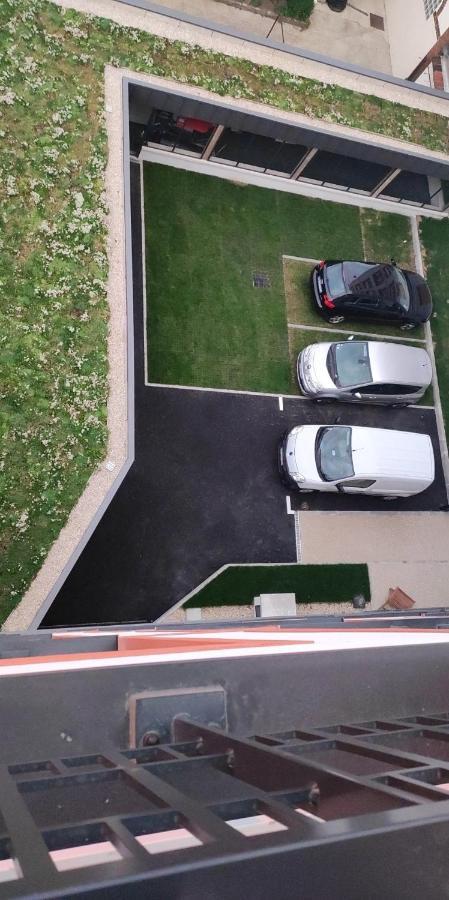 Neoresid Paris-Gagny Exterior photo